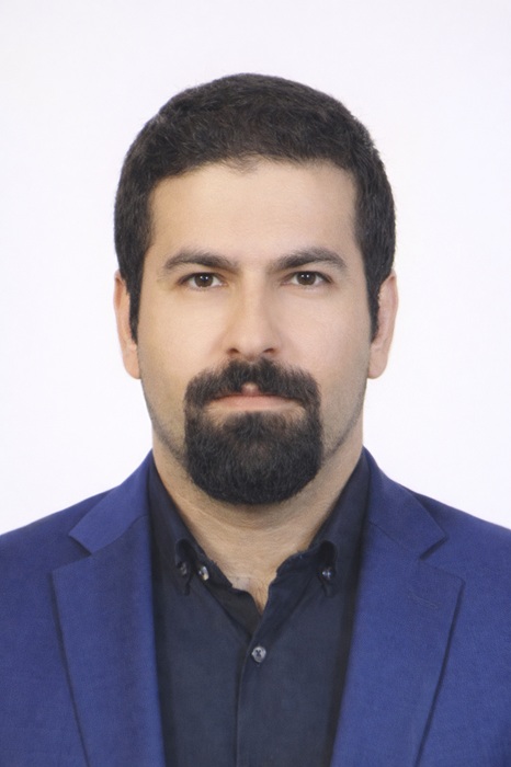 بهترین دکتر عمل بینی دماوند 11 دکتر سیدامیرعلی صفوی نائینی